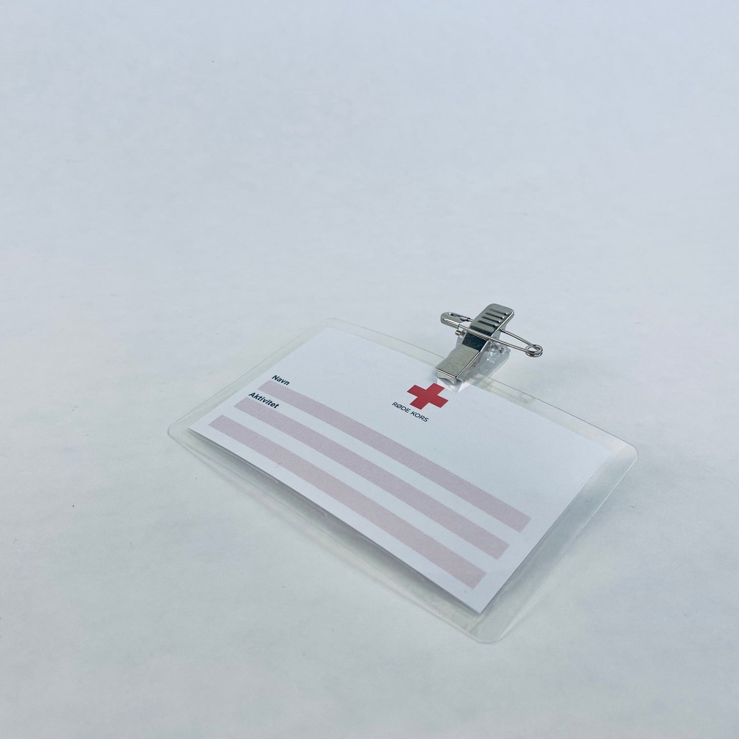 ID-kort med clips og logo